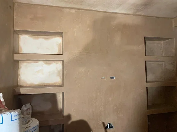 Media wall skimmed with the screen recess and the display niches cut in