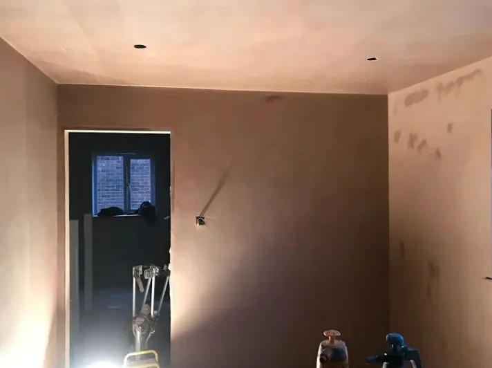 Hallway skimmed flat from floor to ceiling, looking through to the front door
